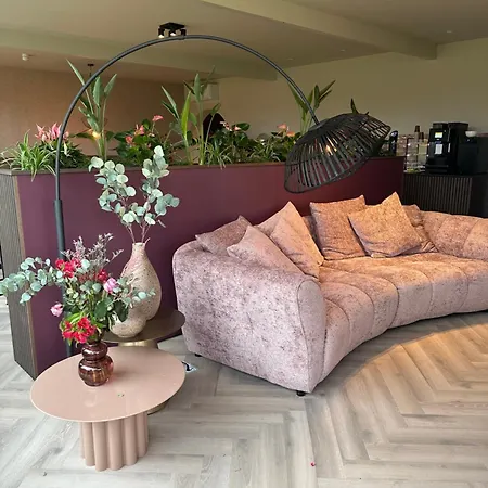 Boutique Elise ווינטרסווייק