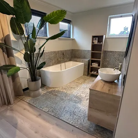 Boutique Elise * ווינטרסווייק