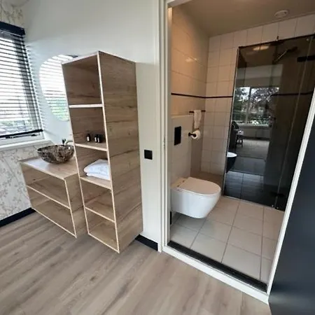 מלון Boutique Elise