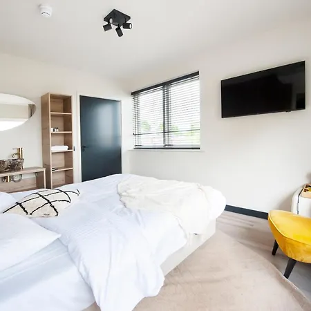 Boutique Elise Hotel *