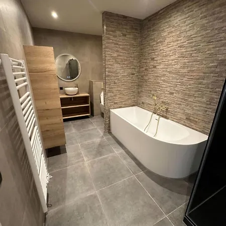 Boutique Elise מלון