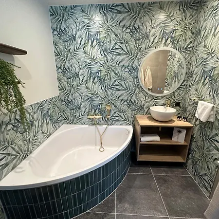 Boutique Elise Hotel *